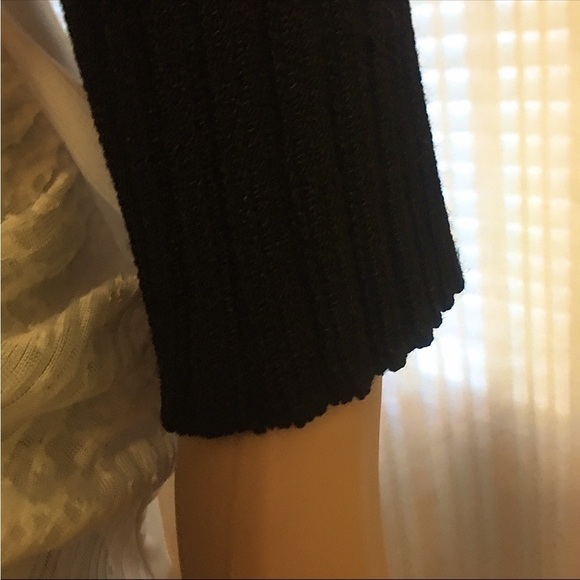 ST. JOHN BLACK LEATHER AND 80% WOOL JACKET - Picture 8 of 13